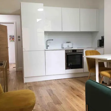 Newly Refurbished 2-Bedroom Flat In Notting Hill London Exterior photo