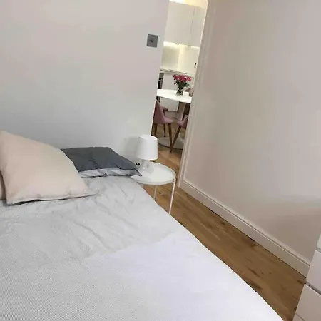 Newly Refurbished 2-Bedroom Flat In Notting Hill London Exterior photo
