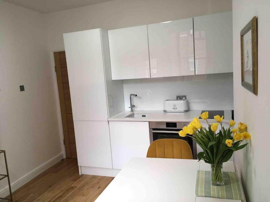 Apartment Newly Refurbished 2-bedroom Flat In Notting Hill