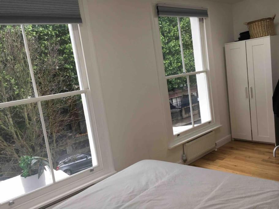 Newly Refurbished 2-bedroom Flat In Notting Hill Apartment